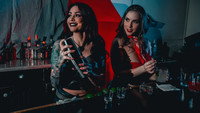 «Welcome to Grind Bar (2019)» — обои к фильму #9