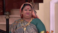 Amma Ji Believes Angoori is Pregnant