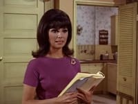 S01E10 - (1966)