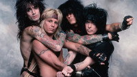 «Mötley Crüe: Greatest Video Hits (2003)» — обои к фильму #1