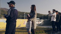 «Smiling Jockey (2022)» — обои к фильму #4
