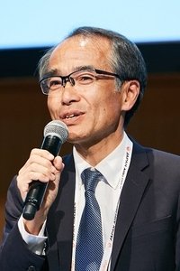 Yatsuho Tomikawa