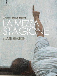 Постер фильма «Межсезонье (2014)» — (2 из 2)
