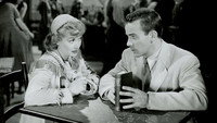 «Слишком много девушек (1940)» — обои к фильму #1