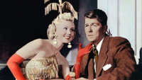 «Она учится в колледже (1952)» — обои к фильму #1