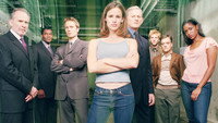 Обои к сериалу «Шпионка (2001-2006)» — (18 из 86)
