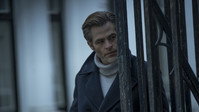 «Все старые ножи (2022)» — обои к фильму #2
