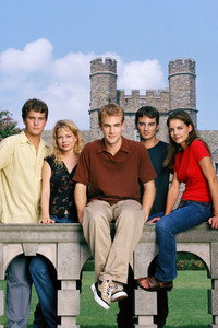 Постер сериала «Бухта Доусона (1998-2003)» — (10 из 124)