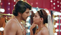 Raavi, Shiva Get Closer