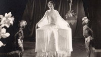 «Мода для женщин (1927)» — обои к фильму #1