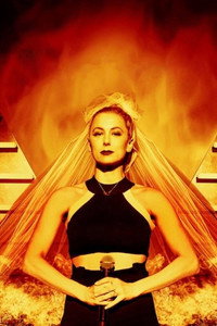 Постер фильма «Элайза Шлезингер: Без фаты (2019)» — (1 из 9)