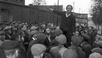 «Под фригийской звездой (1954)» — обои к фильму #10