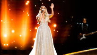 «My Gift: A Christmas Special from Carrie Underwood (2020)» — обои к фильму #1