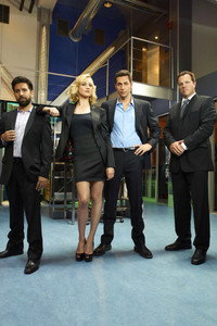 Постер сериала «Чак (2007-2012)» — (31 из 101)