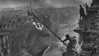 «Россия в войне. Кровь на снегу (1998)» — обои к сериалу #1
