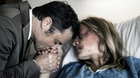 «Дважды женщина (2010)» — обои к фильму #1
