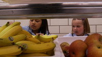 «Lunch Line (2010)» — обои к фильму #1