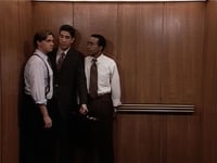 S21E03 - (1995)