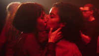 «Loving Her (2021)» — обои к сериалу #3