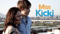 «Мисс Кикки (2009)» — обои к фильму #6