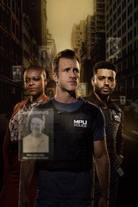 Постер сериала «Сигнал тревоги (2023)» — (2 из 25)