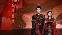 Обои к сериалу «Узник красоты (2025)» — (27 из 48)
