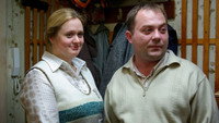 «Сумасшедшая помощь (2009)» — обои к фильму #1