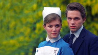 «По-королевски (2003-2011)» — обои к сериалу #2