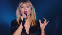 «Taylor Swift: City of Lover Concert (2020)» — обои к фильму #5