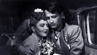 «Чем больше, тем веселее (1943)» — обои к фильму #8