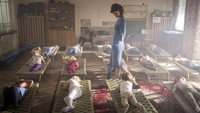 «Воспитательница из детского сада (2014)» — обои к фильму #8