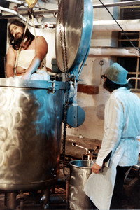 Постер фильма «O Drakoulas ton Exarheion (1983)» — (1 из 7)