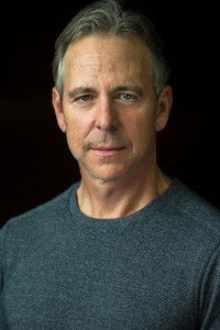 poster_Robert Traveiler