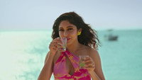 Обои к фильму «The Honeymoon (2023)» — (20 из 32)