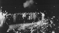 «Die Bücher, die Hitler nicht verbrannte (2023)» — обои к фильму #1