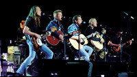 «Eagles: The Farewell 1 Tour - Live from Melbourne (2005)» — обои к фильму #2