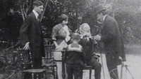 «Os Óculos do Vovô (1913)» — обои к фильму #1