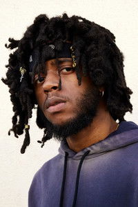 6LACK profile