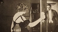 «The Mystery of the Double Cross (1917)» — обои к фильму #1