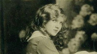 «Youth's Endearing Charm (1916)» — обои к фильму #1