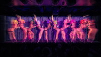 «Crazy Horse, un cabaret nommé désir (2025)» — обои к фильму #1