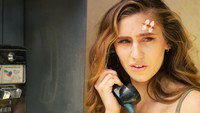 «При свете пустынной ночи (2019)» — обои к фильму #2