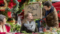 Обои к фильму «Рождественский коттедж (2017)» — (14 из 22)