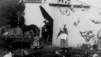 «Кормление голубей (1896)» — обои к фильму #1