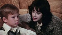 «Приходящая няня (1975)» — обои к фильму #1