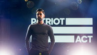 Обои к сериалу «Патриотический Акт с Хасаном Минхаджем (2018 - 2020)» — (12 из 17)