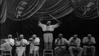 «Человек-оркестр (1900)» — обои к фильму #1
