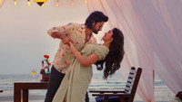 «Aa Ammayi Gurinchi Meeku Cheppali (2022)» — обои к фильму #3