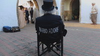 «Могло быть и хуже — Марио Адорф (2019)» — обои к фильму #1