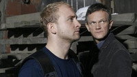 «Trzeci oficer (2008)» — обои к сериалу #1
